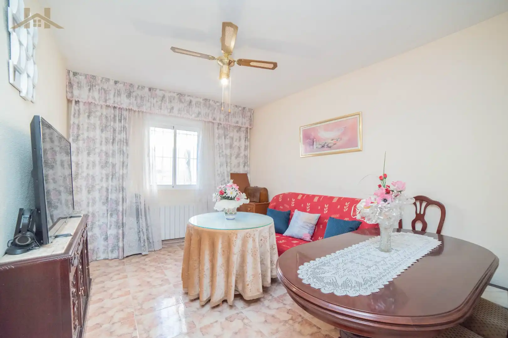 Sala d'estar de Casa o xalet en venda en Illescas amb Aire condicionat, Calefacció i Jardí privat