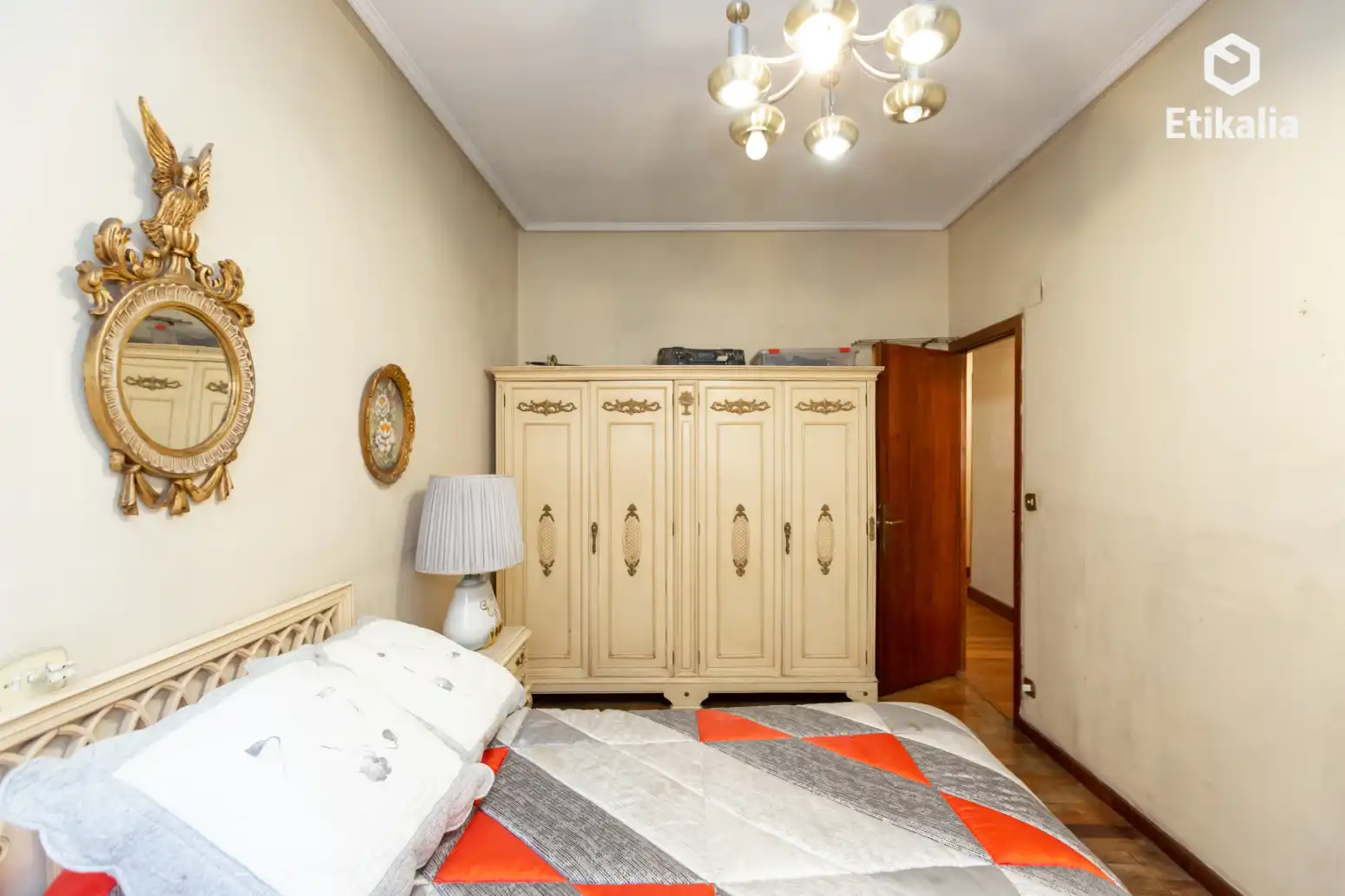 Habitación de Piso en venta en Bilbao  con Calefacción