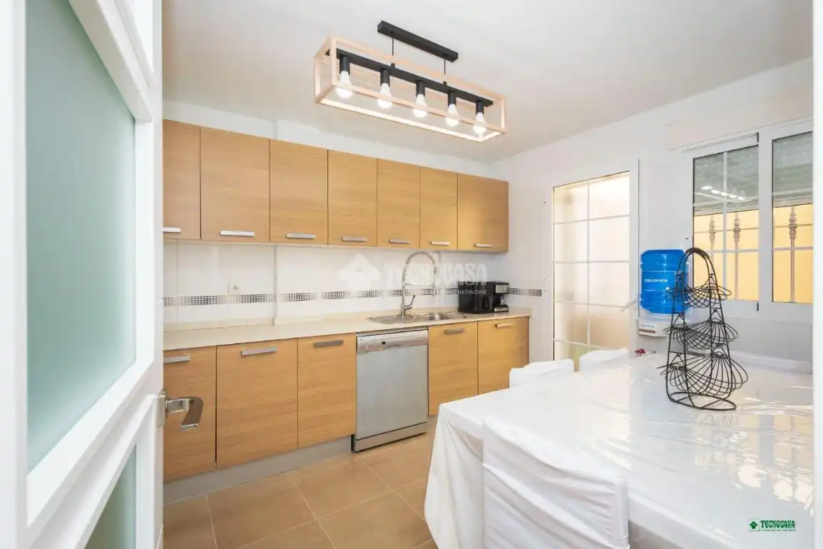 Semi-detached house with terrace for sale in Vera Ciudad, imagen 13