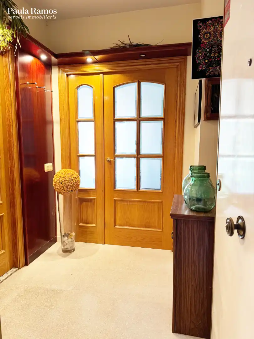 Piso en venta en Granollers con Calefacción, Trastero y Horno
