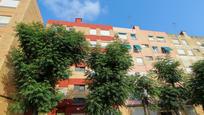 Exterior view of Flat for sale in Paterna  with Balcony