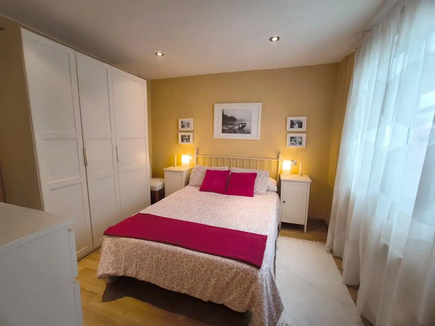 Bedroom of Flat for rent in Oviedo   with Heating and Furnished