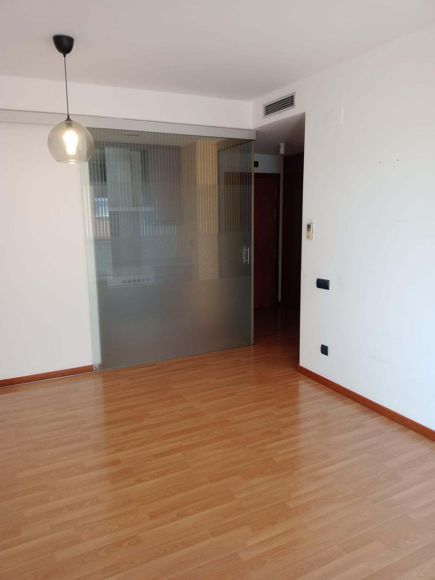 Piso en venta en Carrer MENDEZ NUÑEZ, Casagemes, Casagemes - Canyadó