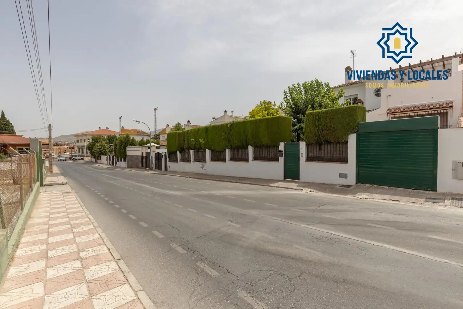 Vista exterior de Casa o chalet en venta en La Zubia con Aire acondicionado, Calefacción y Jardín privado