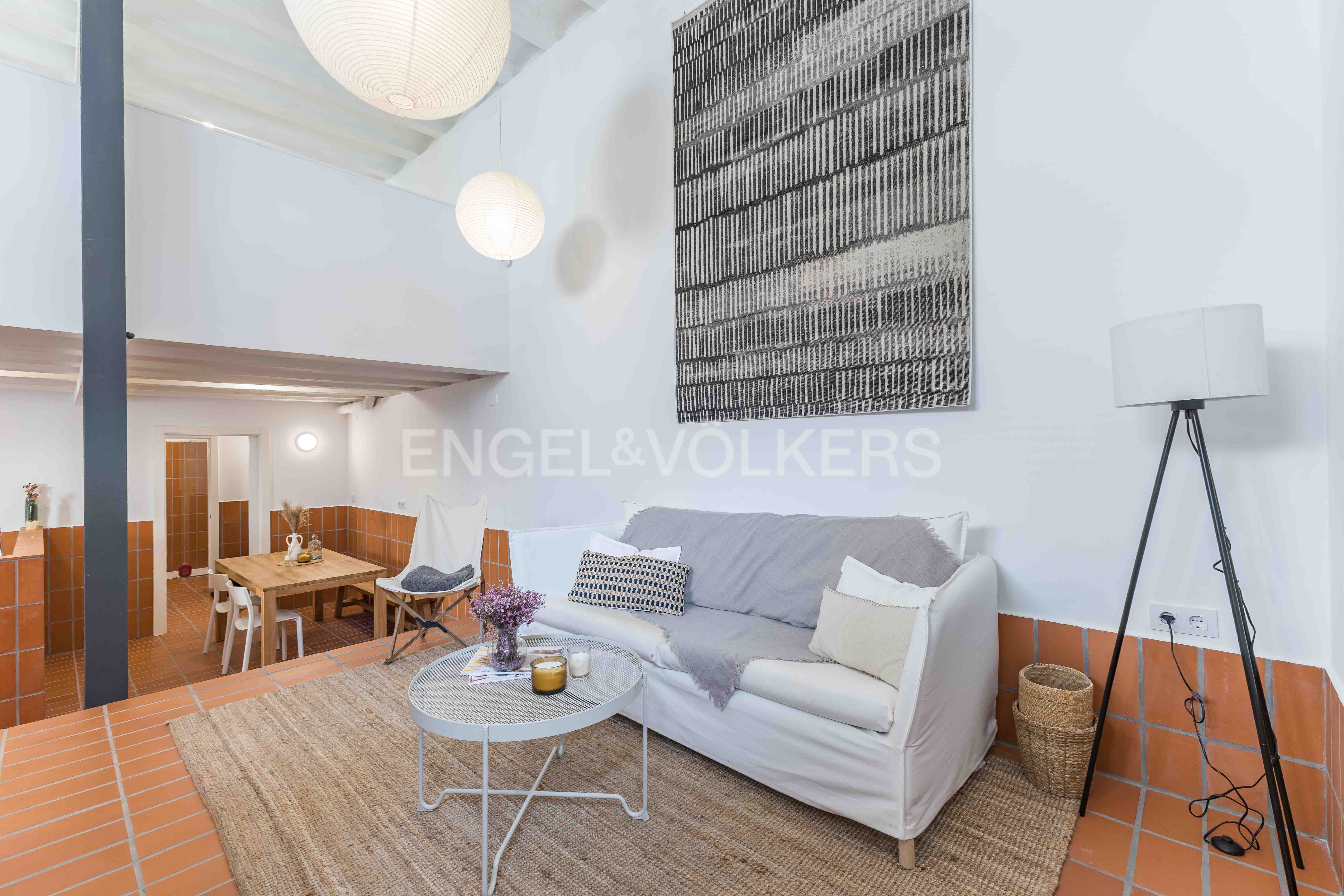 Living room of Flat for sale in  Barcelona Capital  with Air Conditioner, Heating and Storage room