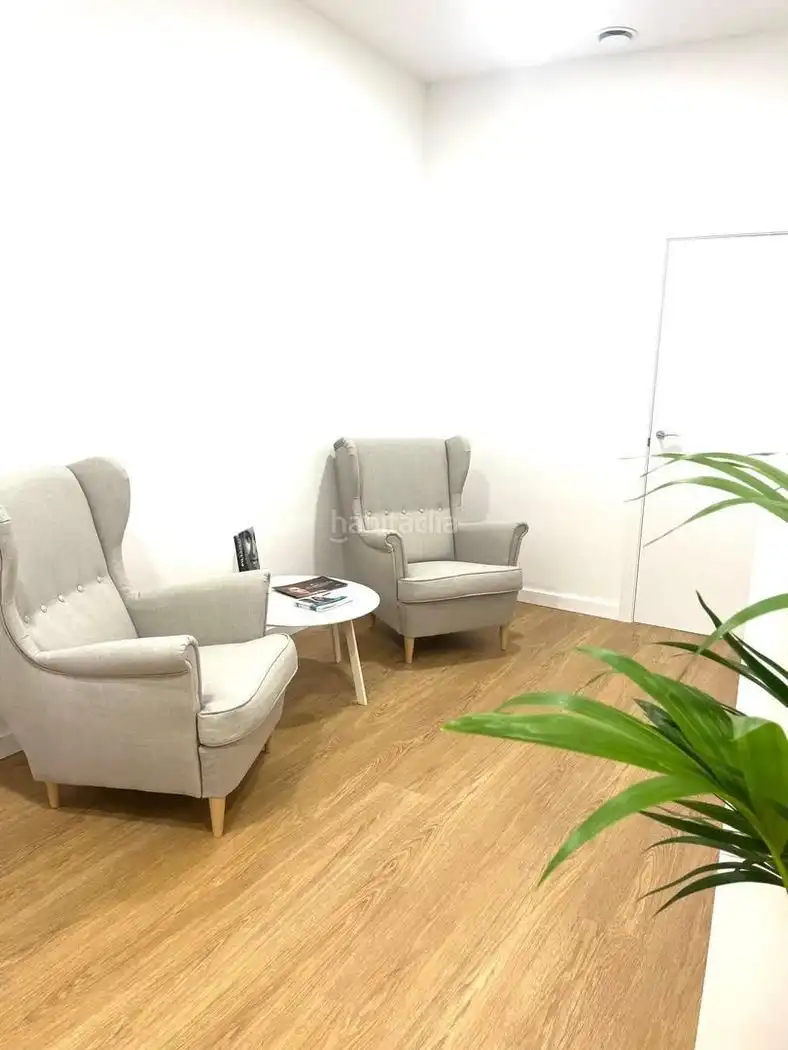 Office space to rent in Passeig de Prim 25A, imagen 4