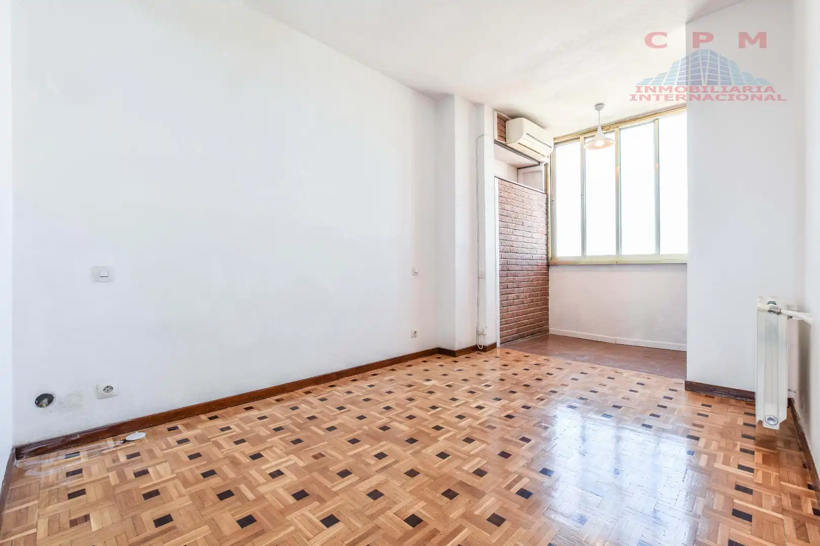 Dormitori de Àtic de lloguer en Madrid amb Aire condicionat, Calefacció i Parquet