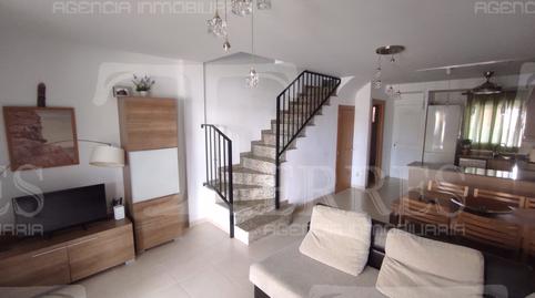 Foto 2 de Casa adosada en venda a Carrer L'alcalatén, La Torre - Playa de Chilches, Moncofa