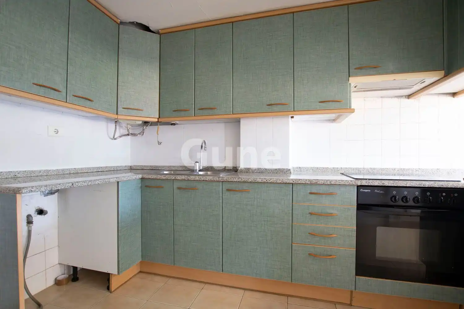Cocina de Piso en venta en Zumarraga