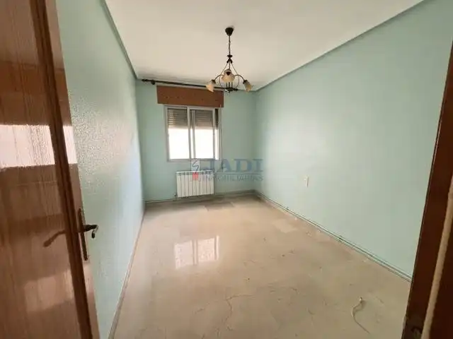 Flat with lift for sale in Valdepeñas, imagen 7