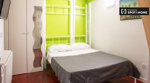 Foto 2 de Estudio para compartir en Embajadores - Lavapiés,  Madrid Capital