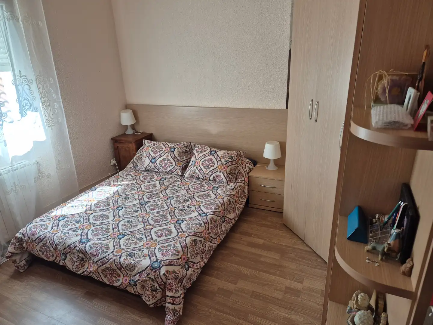 Dormitori de Casa adosada en venda en Camargo amb Calefacció i Terrassa