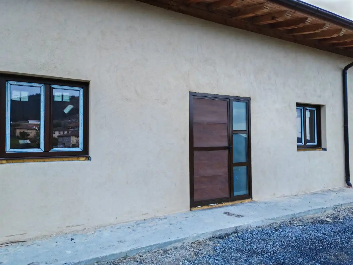Vista exterior de Nave industrial en venta en Zeberio