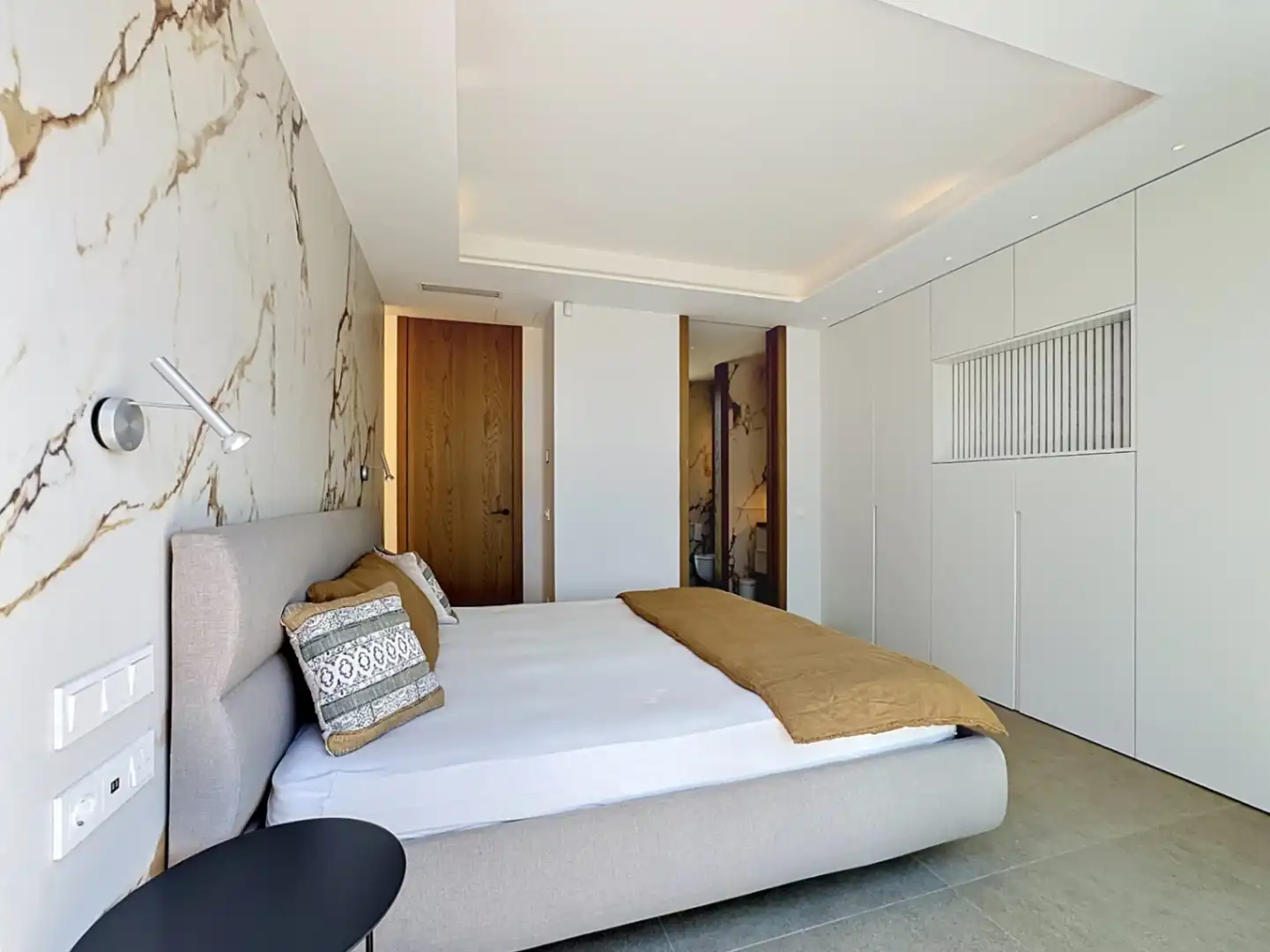 Chalet con piscina en venta en Marisol Park - Ortembach - Los Almendros, imagen 43
