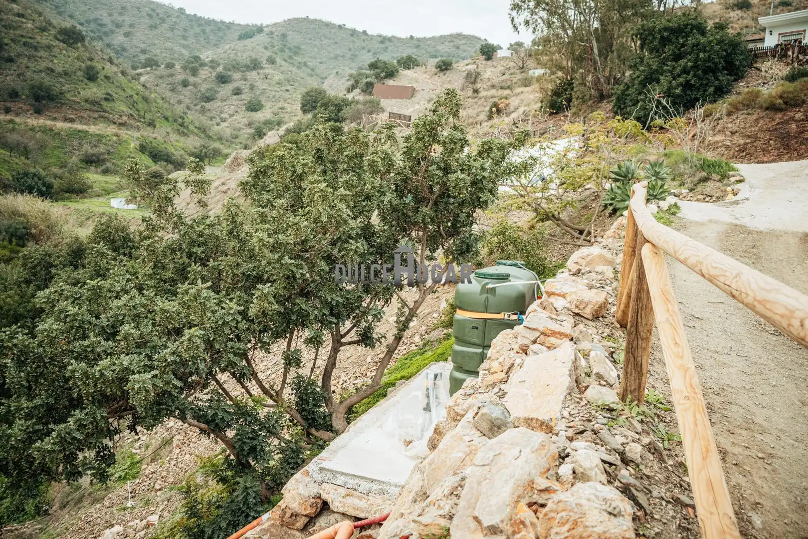Jardín de Finca rústica en venta en Moclinejo con Aire acondicionado, Calefacción y Jardín privado