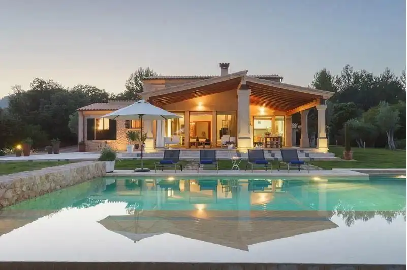 Casa rustica con terrazza in vendita a Pollença Poble