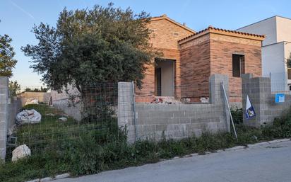 Exterior view of House or chalet for sale in Torredembarra