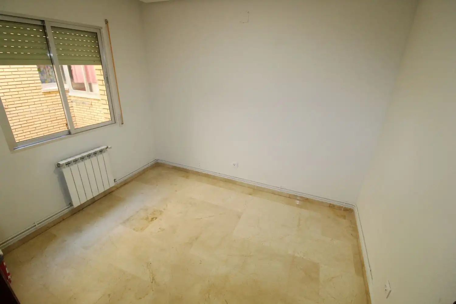 Piso de alquiler en Ciudad Real con Aire acondicionado, Calefacción y Terraza