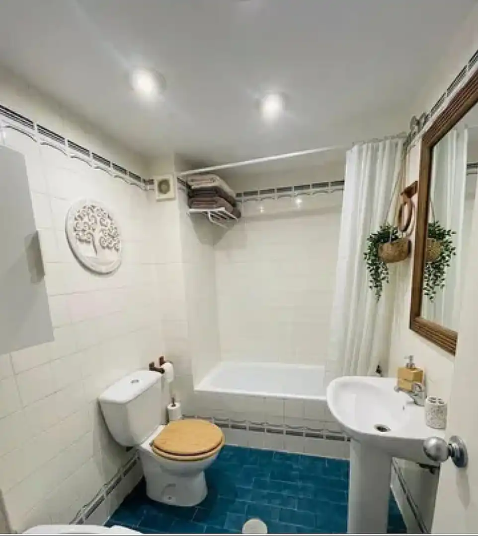 Badezimmer von Wohnung zum Verkauf in Torremolinos
