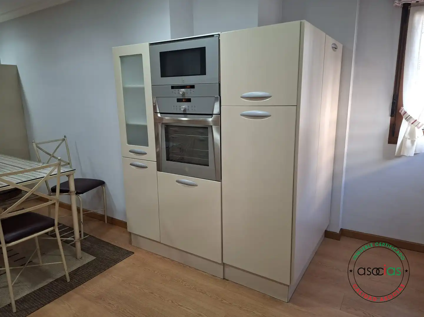 Cocina de Piso de alquiler en Gijón  con Calefacción y Amueblado