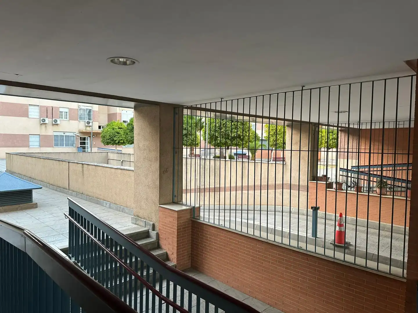 Vista exterior de Piso en venta en Sevilla con Aire acondicionado, Jardín privado y Terraza