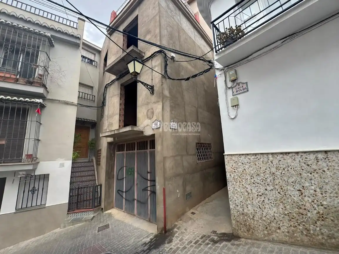 Casa bifamiliare in vendita a Ítrabo, imagen 2