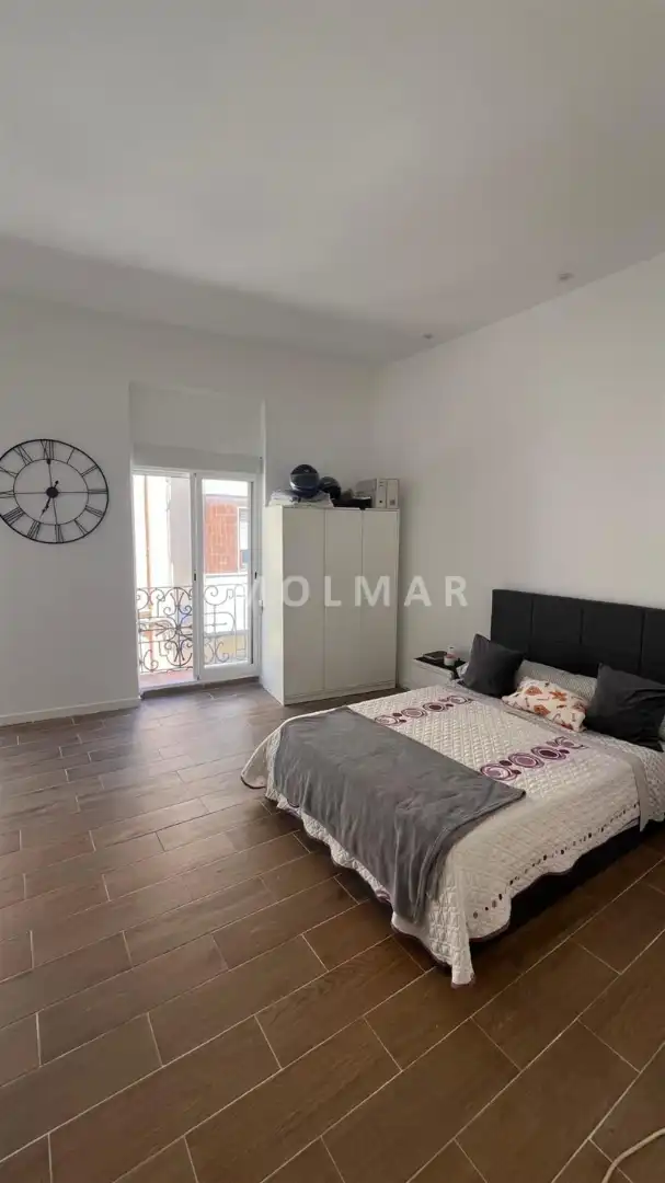 Habitación de Piso en venta en Tavernes de la Valldigna con Terraza, Amueblado y Horno