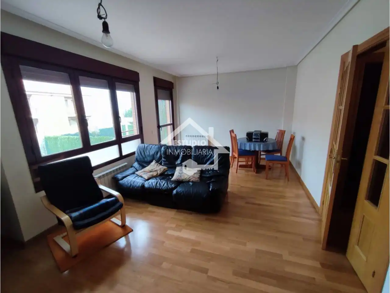 Living room of Detached homes for sale in Canillas de Río Tuerto  with Heating, Parquet flooring and Terrace