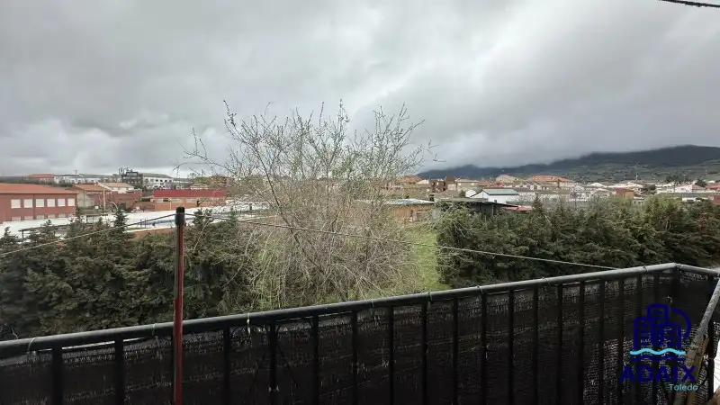 Vista exterior de Casa o chalet en venta en Navahermosa con Balcón