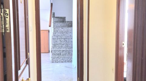 Foto 2 de Ático de alquiler en Playa Bajadilla - Puertos, Marbella