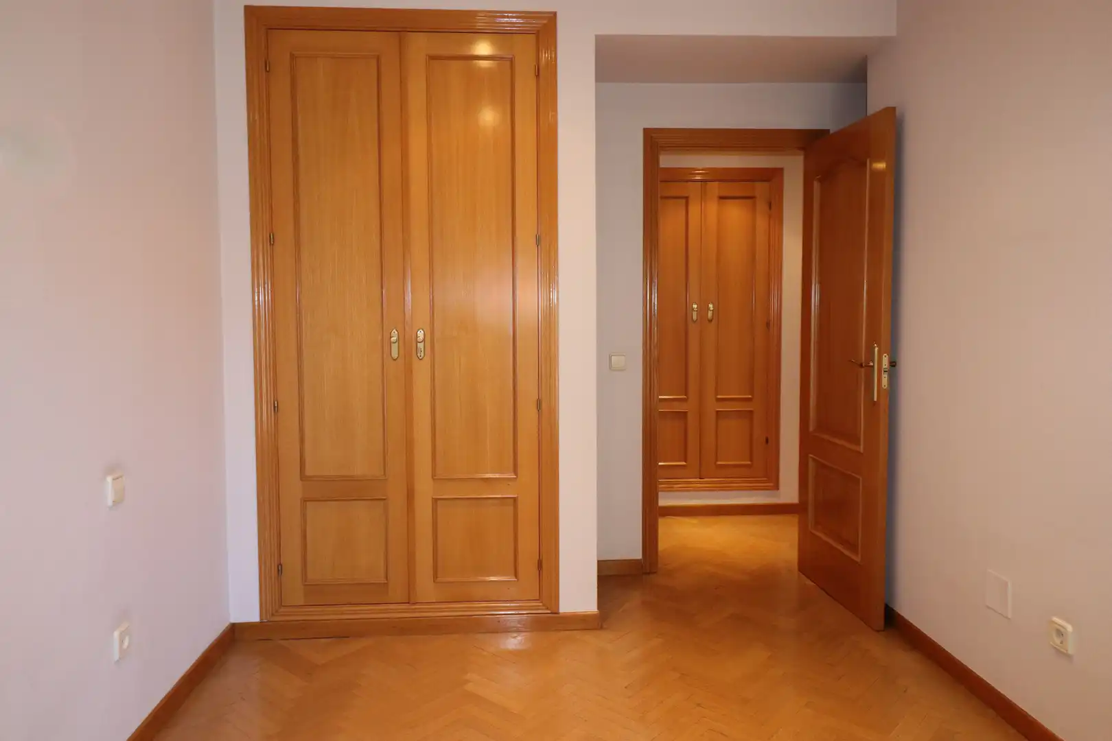 Wohnung zum Verkauf in Pozuelo de Alarcón mit Heizung, Parkett und Gemeinschaftspool
