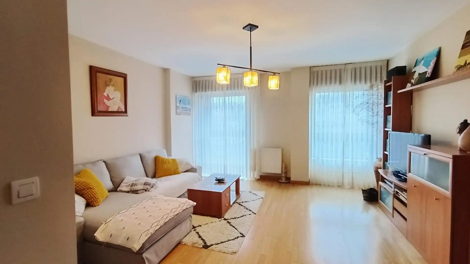 Living room of Flat for sale in Lugo Capital  with Heating, Parquet flooring and Storage room