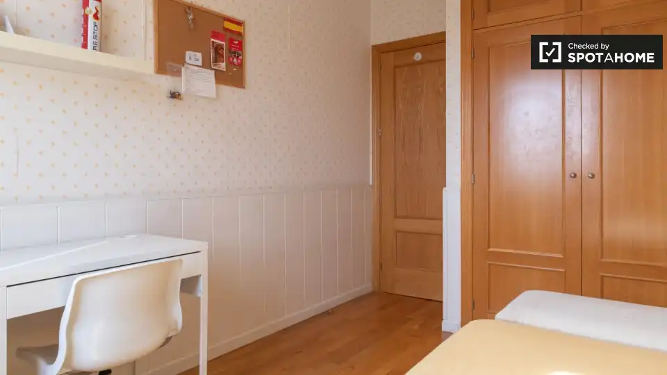 Room in Hispanoamérica - Bernabéu