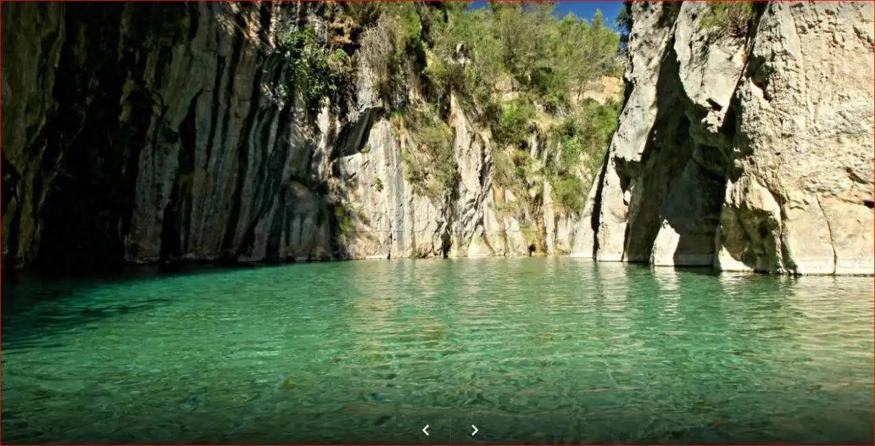 Swimming pool of Residential for sale in Montanejos