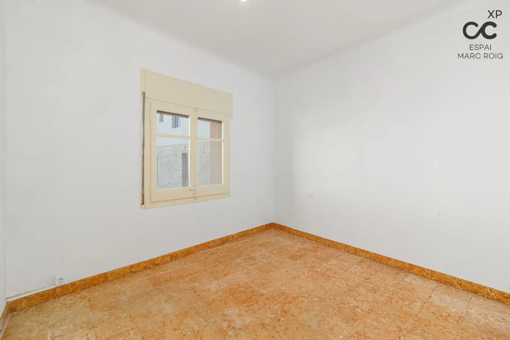 Habitación de Finca rústica en venta en Vilabertran con Jardín privado, Terraza y Trastero