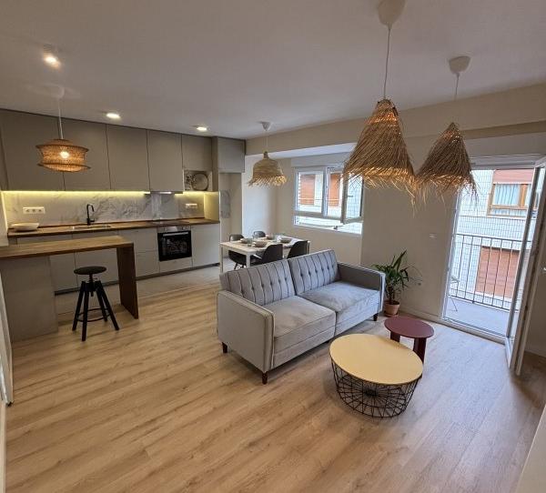 Photo 1 of Flat for sale in Carrer del Violinista Matas, 2, Sant Josep - Zona Hospital, Valencia