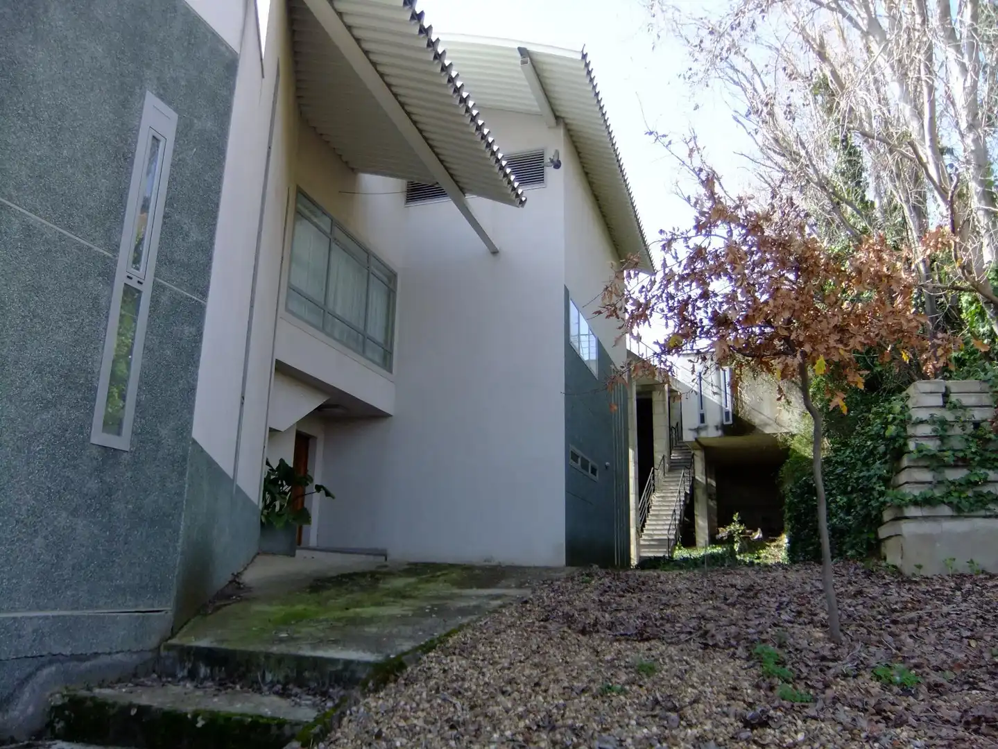Vista exterior de Casa o xalet en venda en Badajoz amb Aire condicionat, Calefacció i Jardí privat