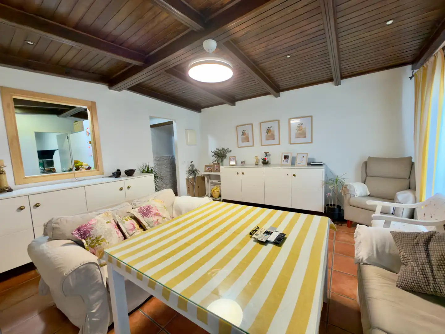 Sala de estar de Dúplex en venta en Bornos con Aire acondicionado, Terraza y Amueblado