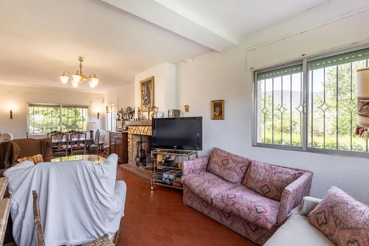 Sala d'estar de Casa o xalet en venda en Dílar amb Jardí privat, Terrassa i Traster
