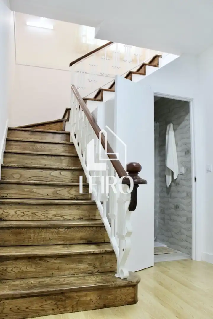 Houses for sale in Vilanova de Arousa  with Terrace and Furnished