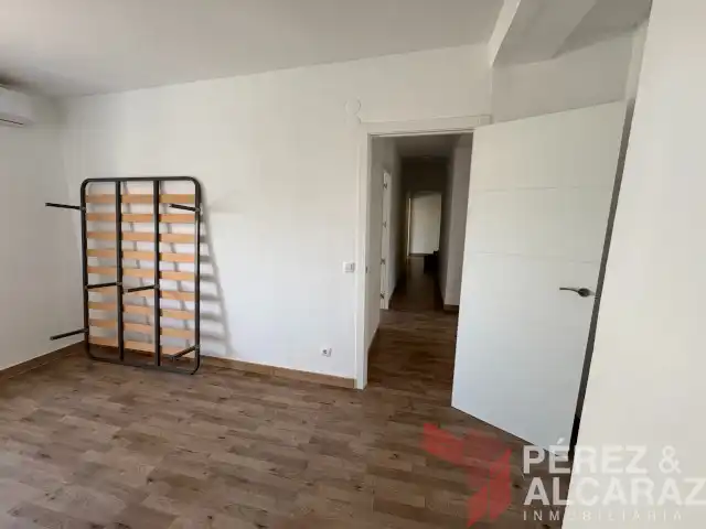 Flat for sale in Palma del Río  with Air Conditioner, Parquet flooring and Washing machine
