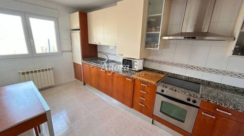 Foto 4 de Casa adosada en venta en Calle Rosa, Las Flores, Valladolid Capital