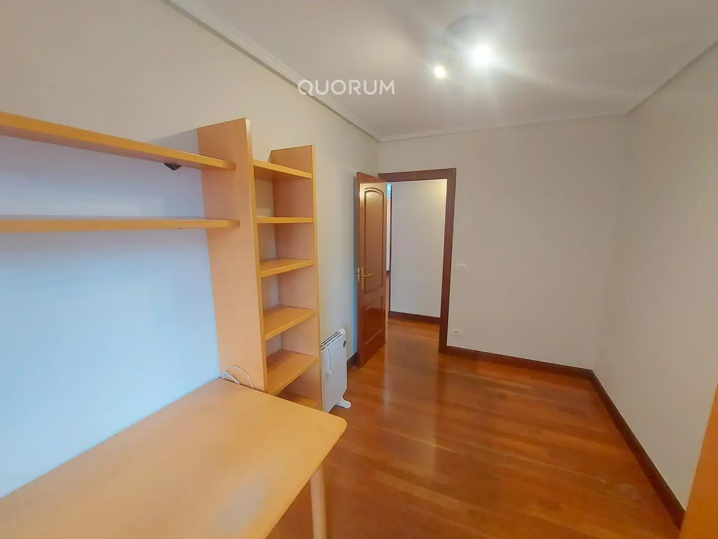 Bedroom of Flat for sale in Bilbao   with Balcony