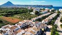 Exterior view of Single-family semi-detached for sale in Jávea / Xàbia  with Air Conditioner and Terrace