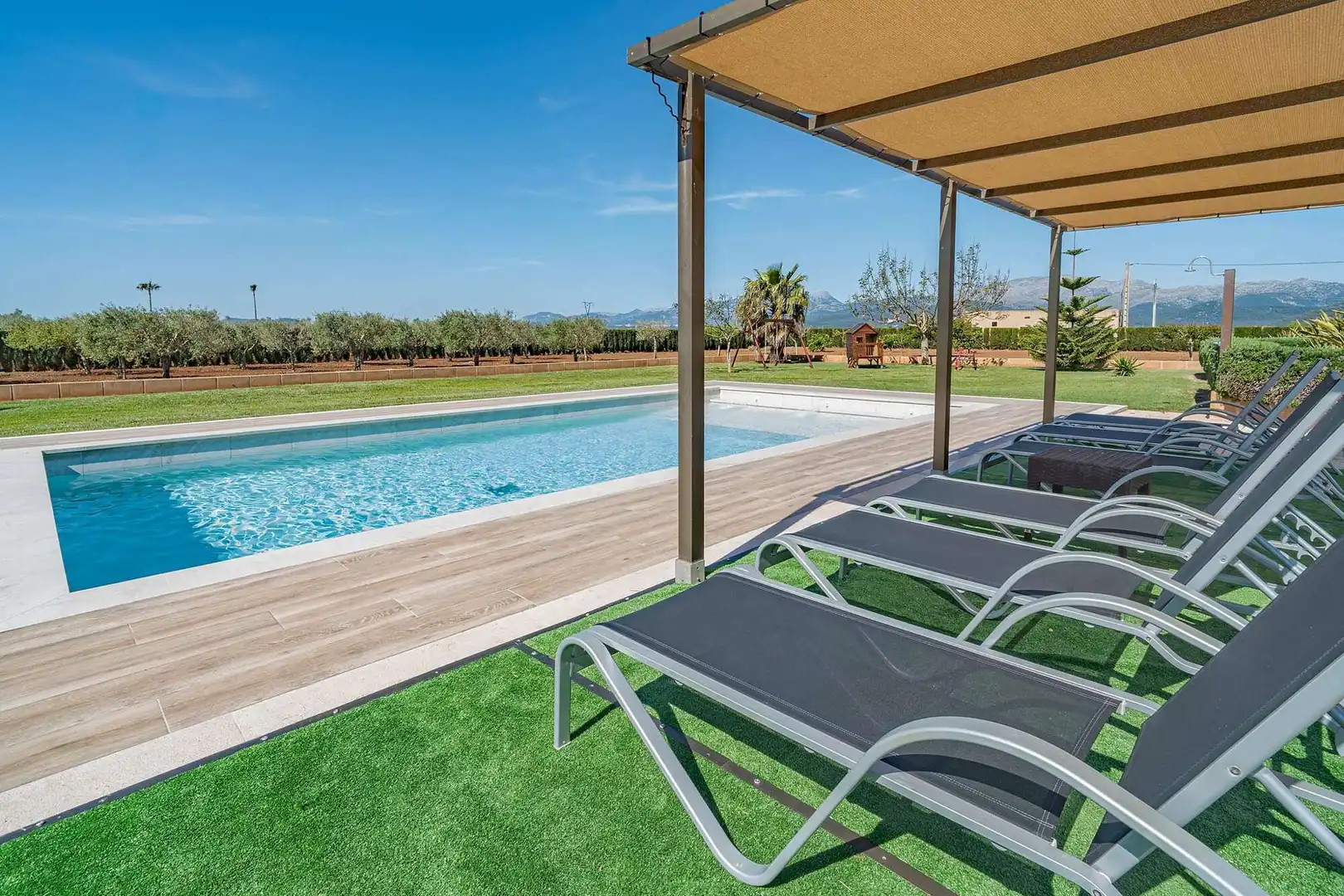 Piscina de Finca rústica en venda en Sa Pobla amb Terrassa i Moblat
