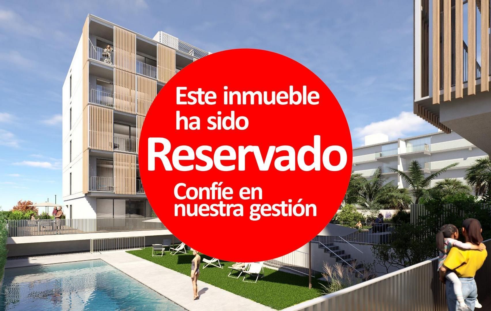 Vista exterior de Pis en venda en  Jaén Capital amb Aire condicionat, Calefacció i Jardí privat