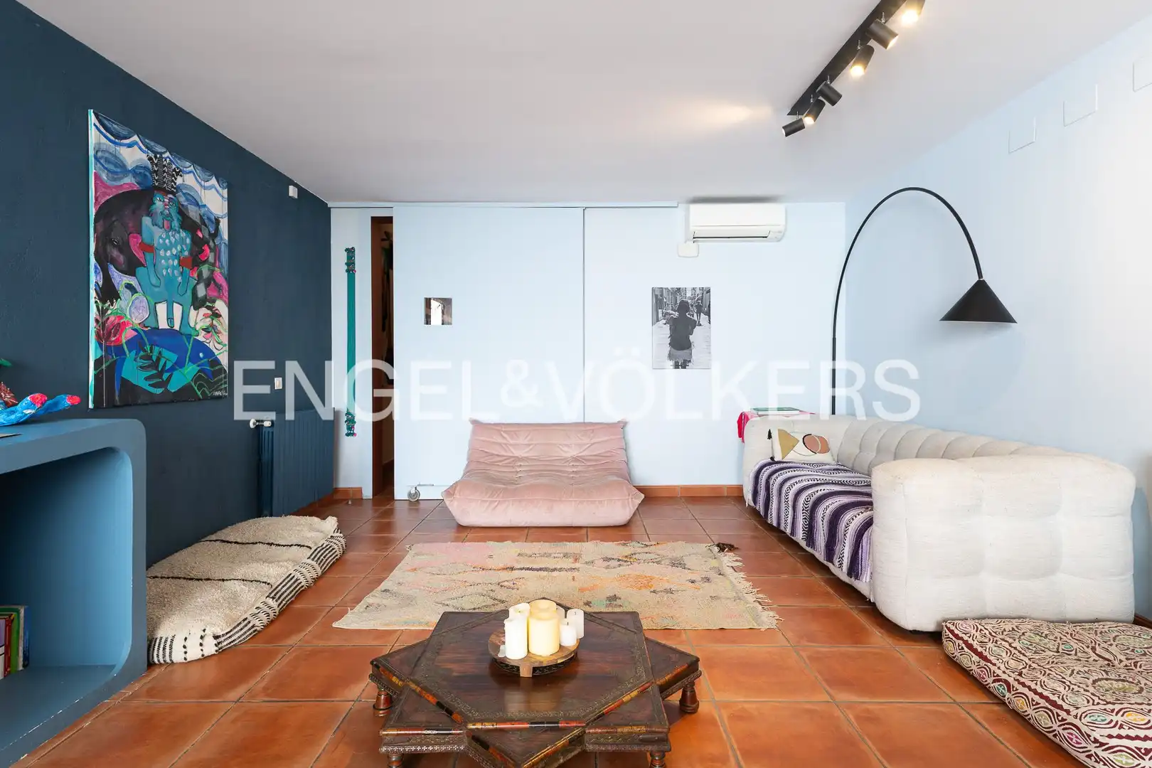 Sala de estar de Casa o chalet en venta en Badalona con Aire acondicionado, Calefacción y Jardín privado