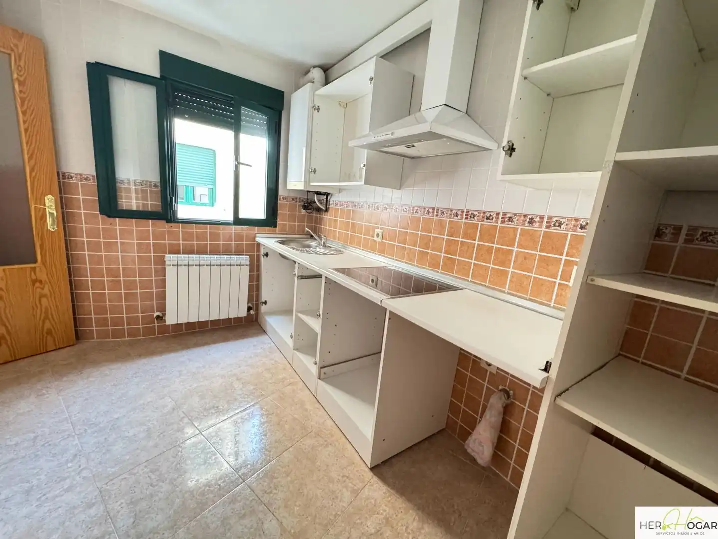 Kitchen of Flat for sale in Alameda de la Sagra  with Heating