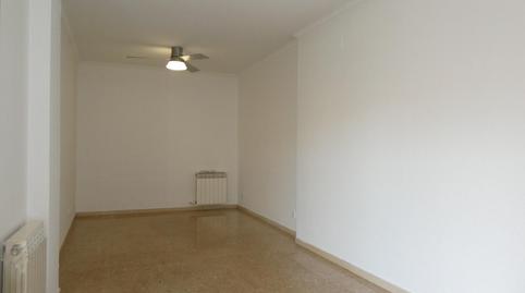 Foto 3 de Pis en venda a  Prat de la Riba (calle), Montornès del Vallès, Barcelona