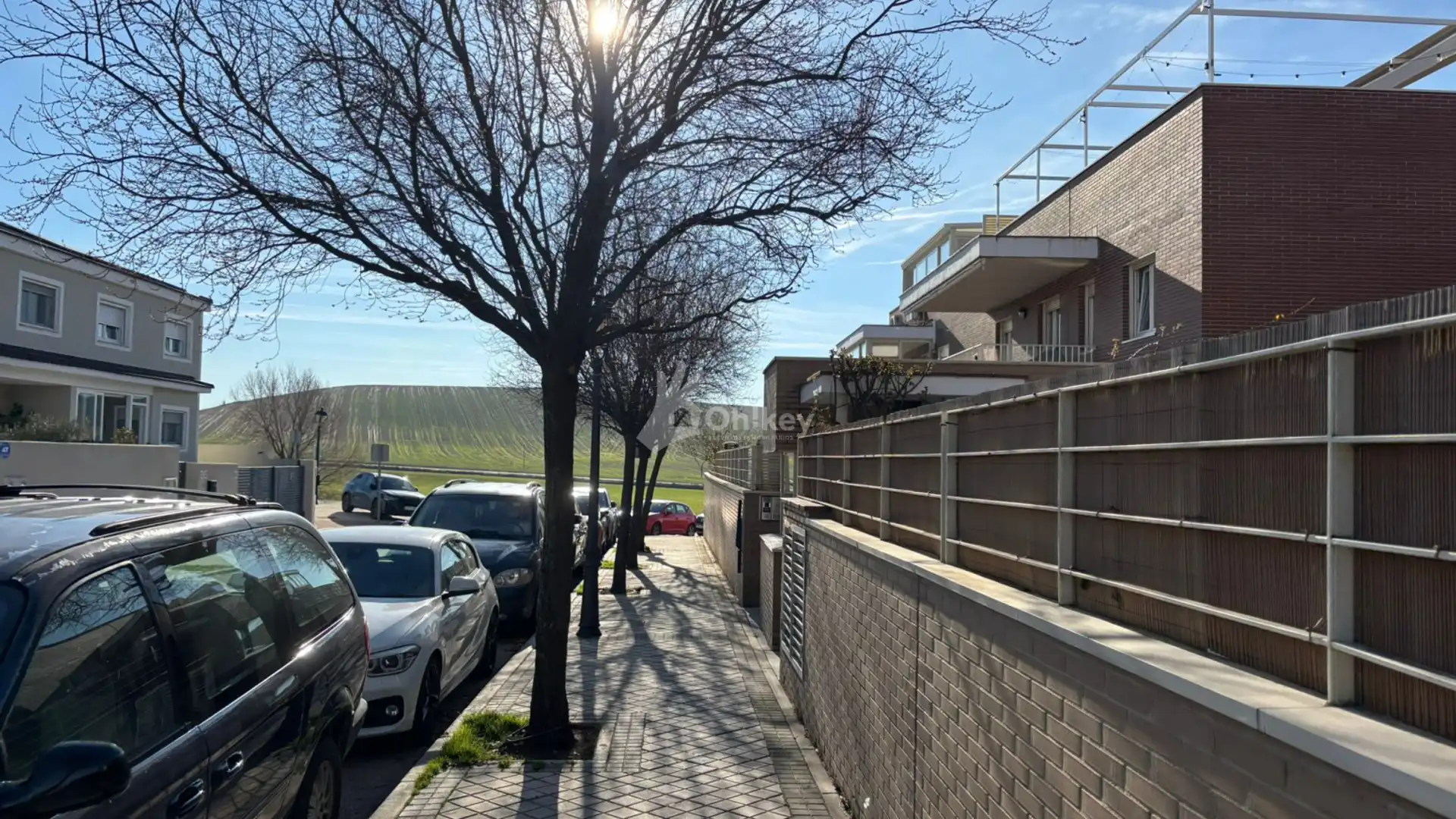 Vista exterior de Pis en venda en Daganzo de Arriba amb Aire condicionat, Calefacció i Jardí privat